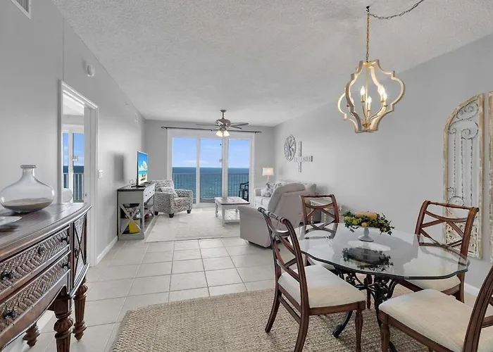 Luxury Gulf Front With Panoramic Views Apartment